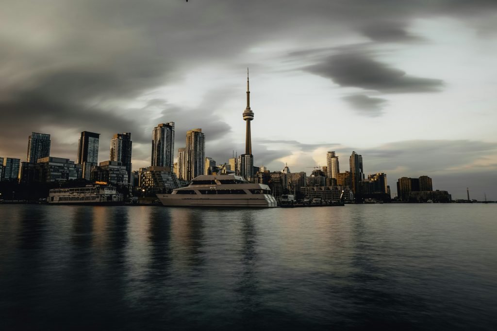 Toronto’s Rising Unemployment and What It Means for Career Changers 1 toronto resume writing services